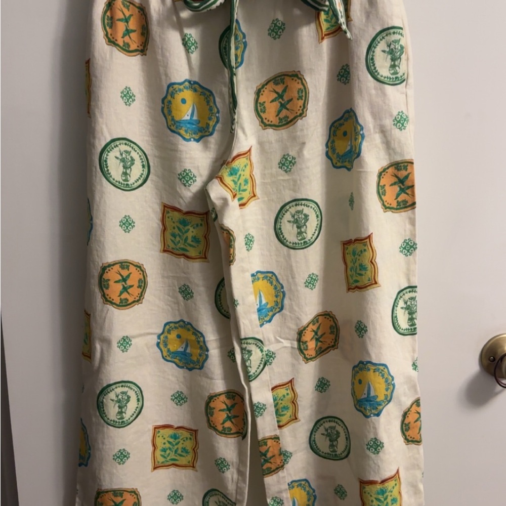 Patterned Wide Leg Pants - Picture 2 of 3